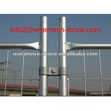 galvanized then pvc coated temporary road barrier